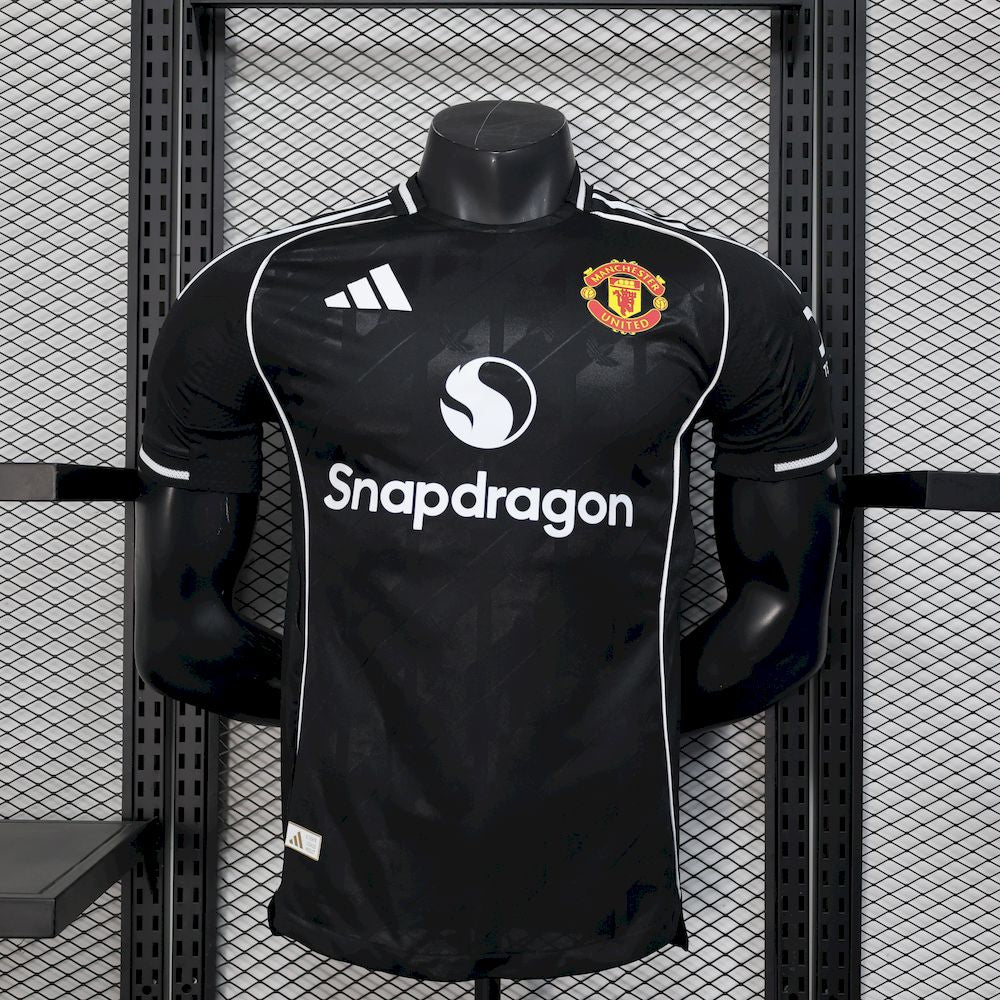 Manchester United 2025/26 Black Player Edition Jersey