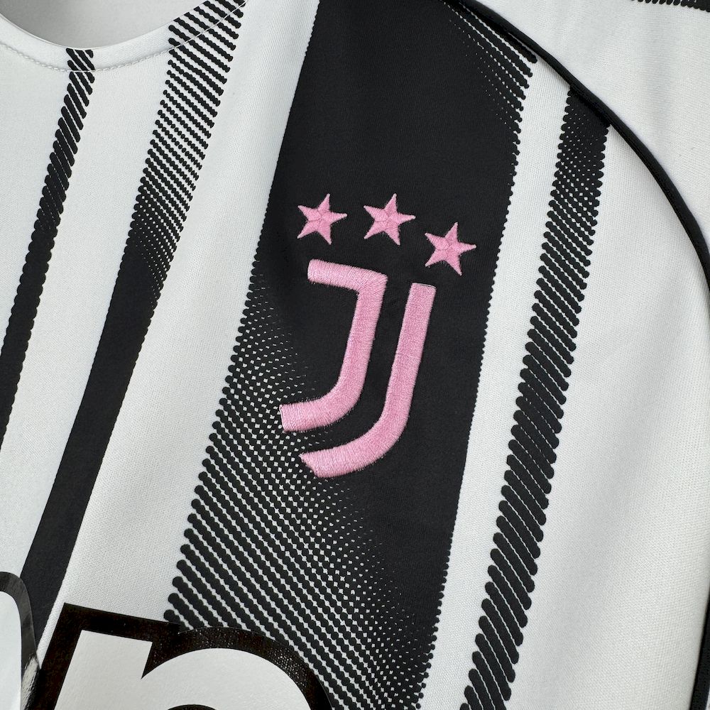 Juventus 2025/26 Home Jersey
