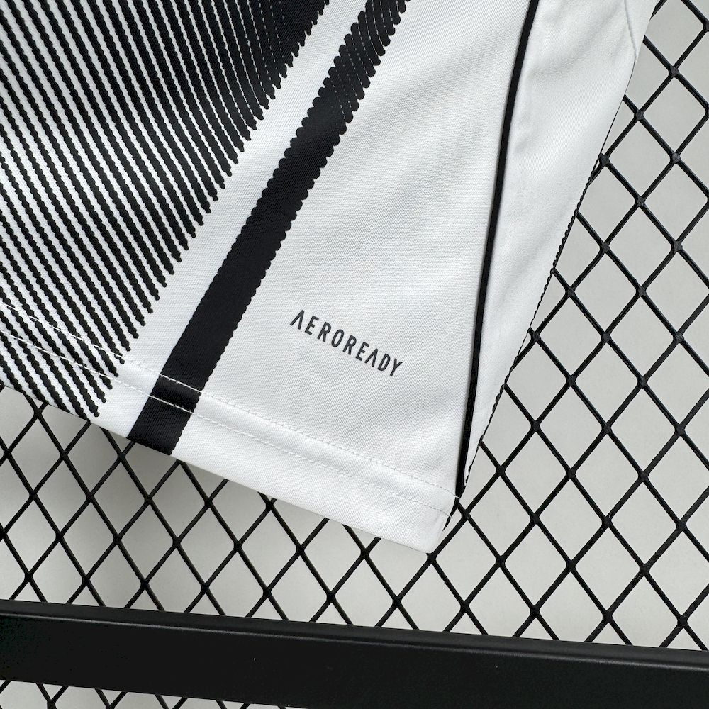 Juventus 2025/26 Home Jersey