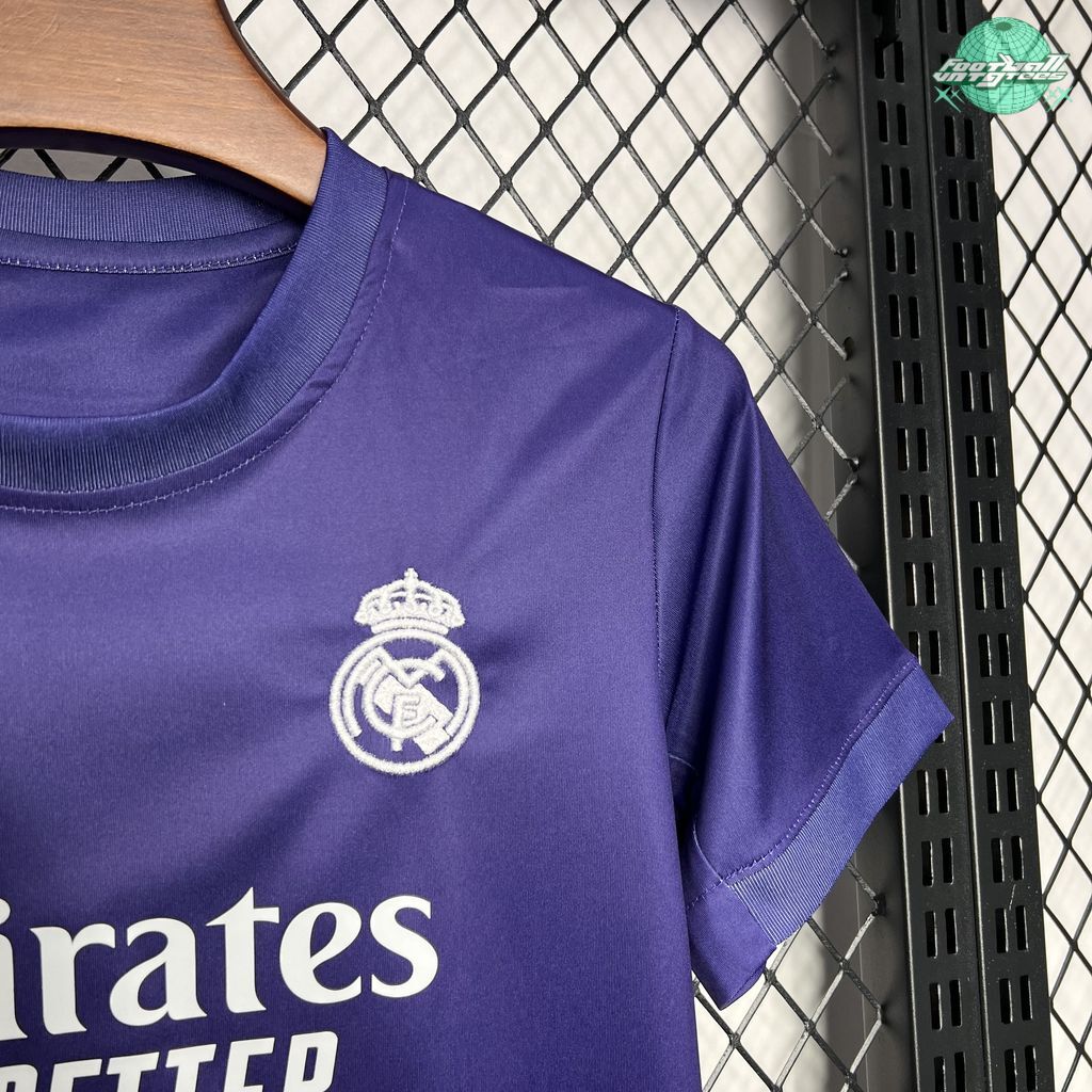 Real Madrid 24/25 Kids "Y-3" Purple Kit