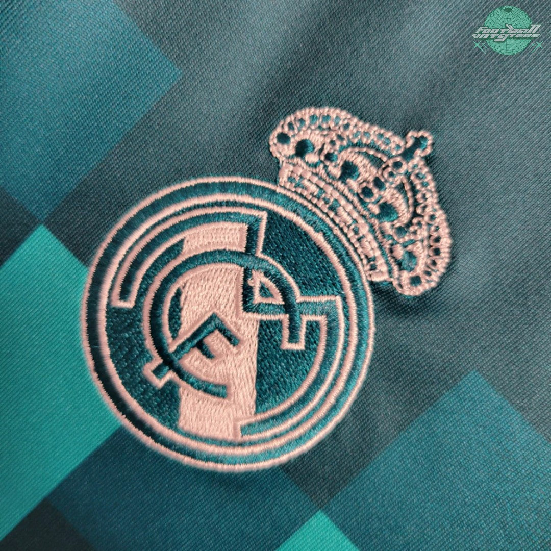 Real Madrid 2017/18 Vintage Third Jersey